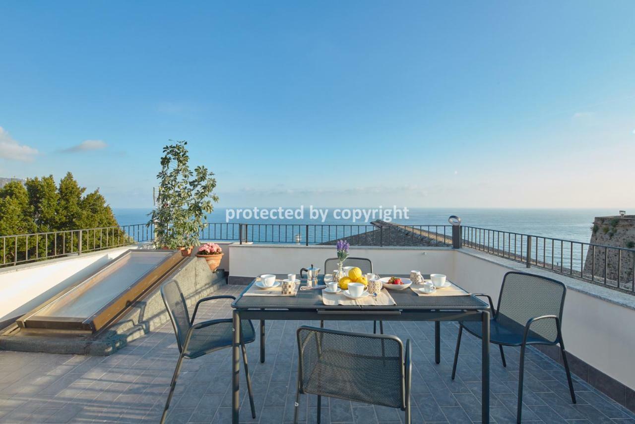 코르니글리오 Luxury Penthouse Sea View 빌라 외부 사진